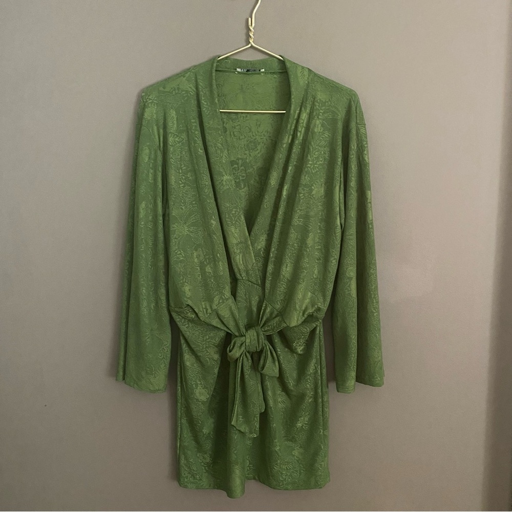 Zara Green Long Sleeve Tie-Waist Dress